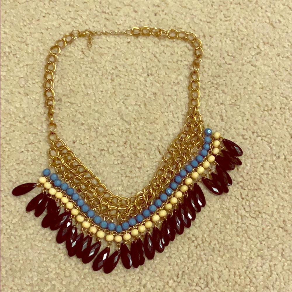 Statement necklace